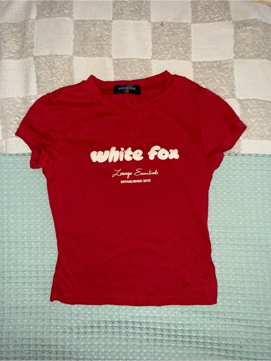 White Fox Boutique Tops - NWOT red "Era 8" baby tee by White Fox Boutique size small